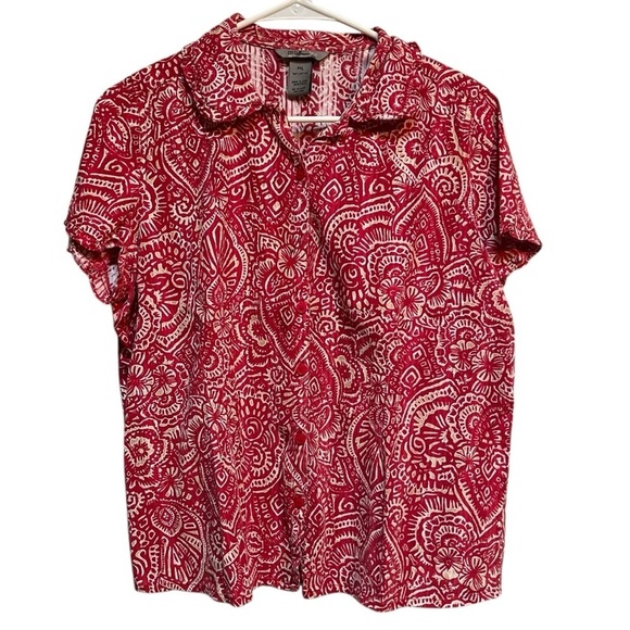 IB Diffusion Tops - IB Diffusion Women's Size Petite XL Button Down Blouse Red White Paisley Floral